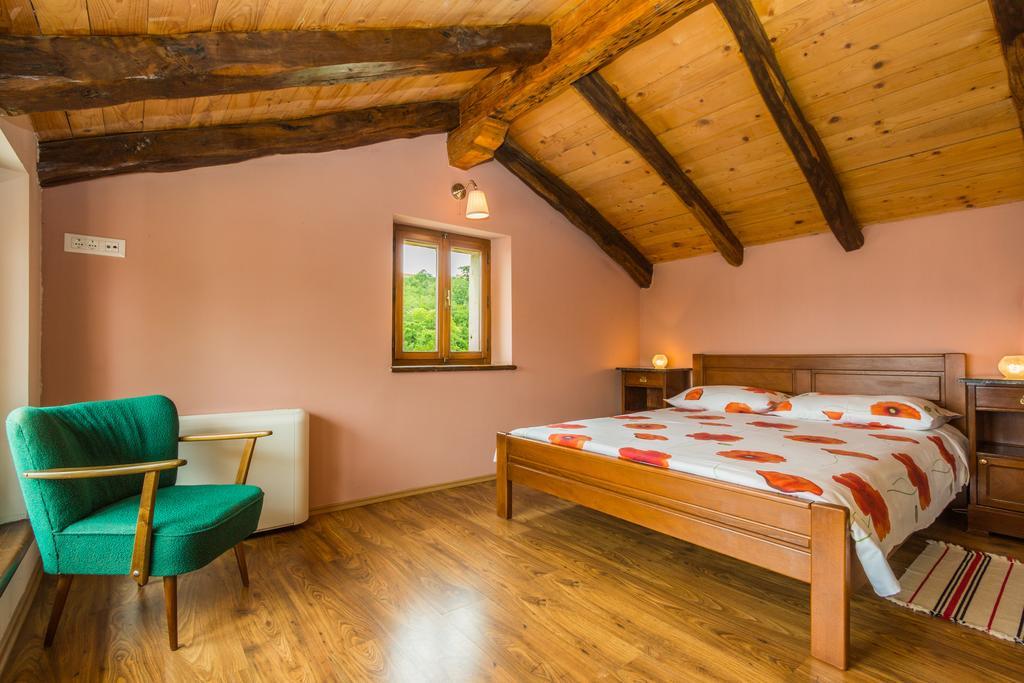 Ivanini Secluded Stone Villa With A Stunning View Brseč Екстериор снимка